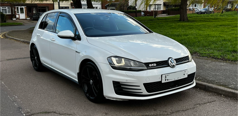 Volkswagen Golf 2016