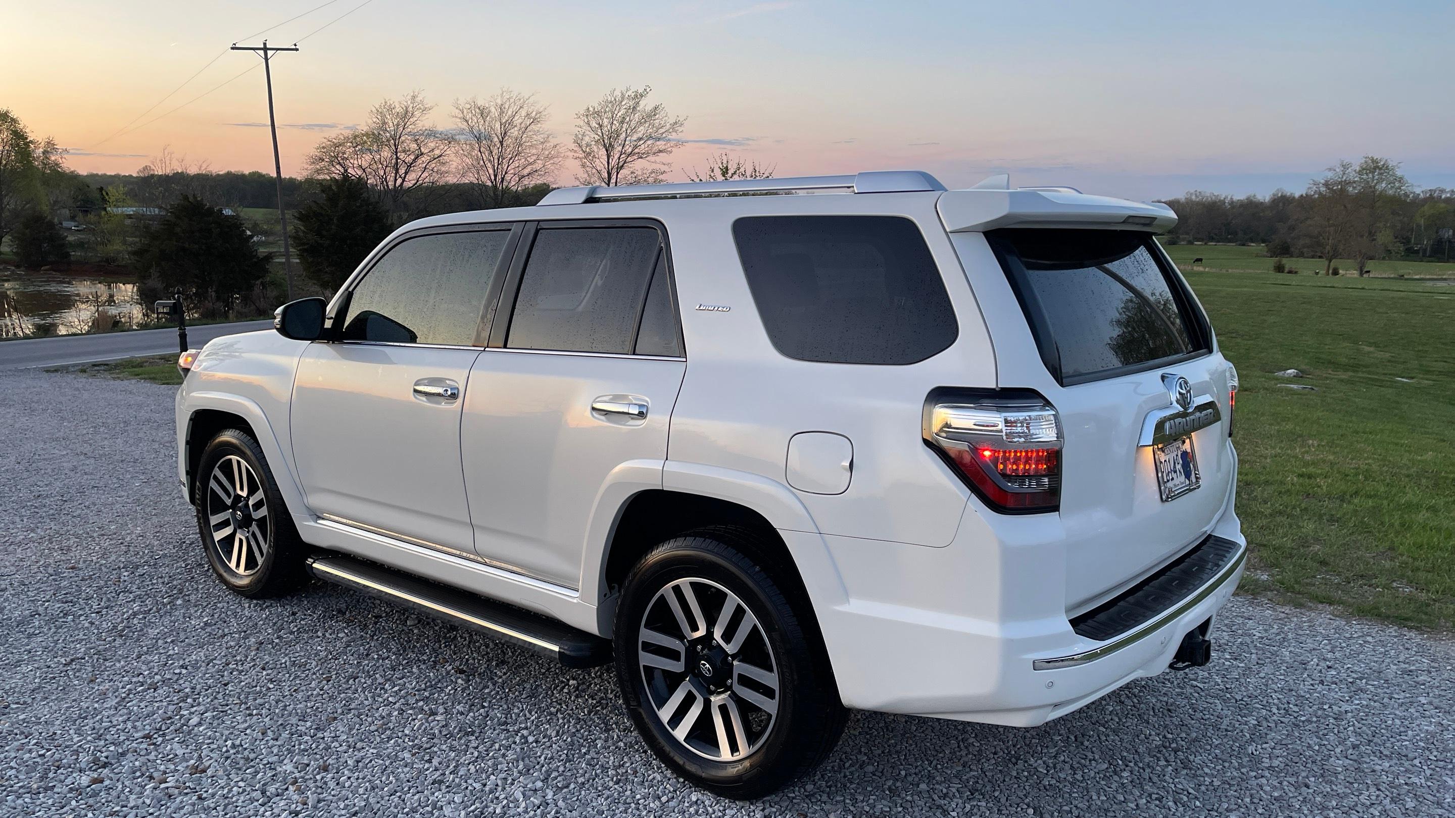 Toyota 4Runner 2017 in 