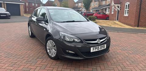 Vauxhall Astra 2015