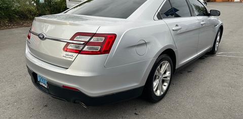 Ford Taurus 2013