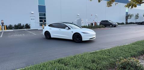 Tesla Model 3 2025