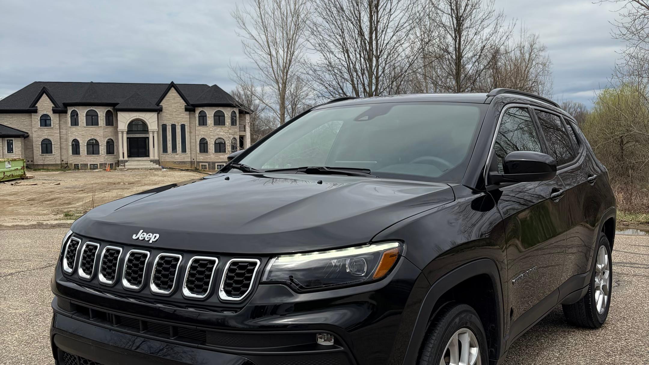 Jeep Compass 2024 in Dearborn, MI
