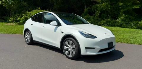 Tesla Model Y 2021