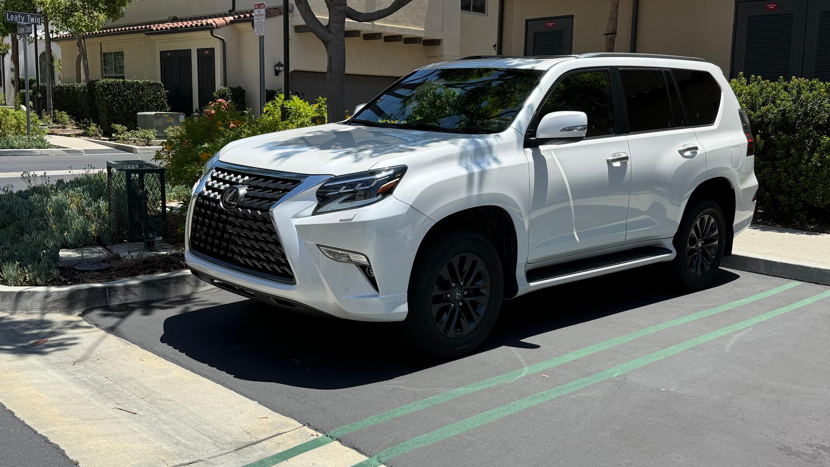 Lexus GX 2023 in Irvine, CA