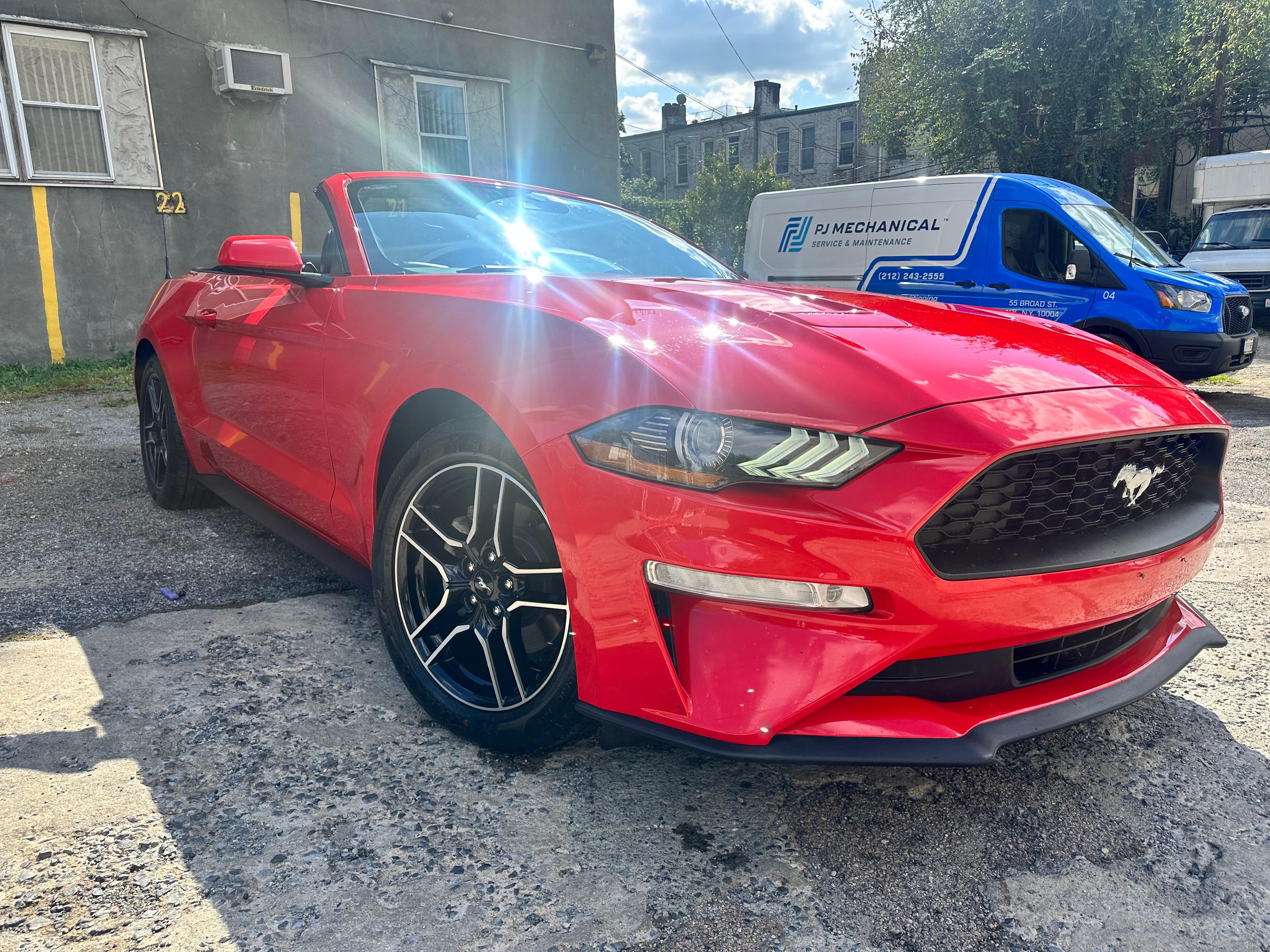 Ford Mustang 2021 in Howard Beach, NY
