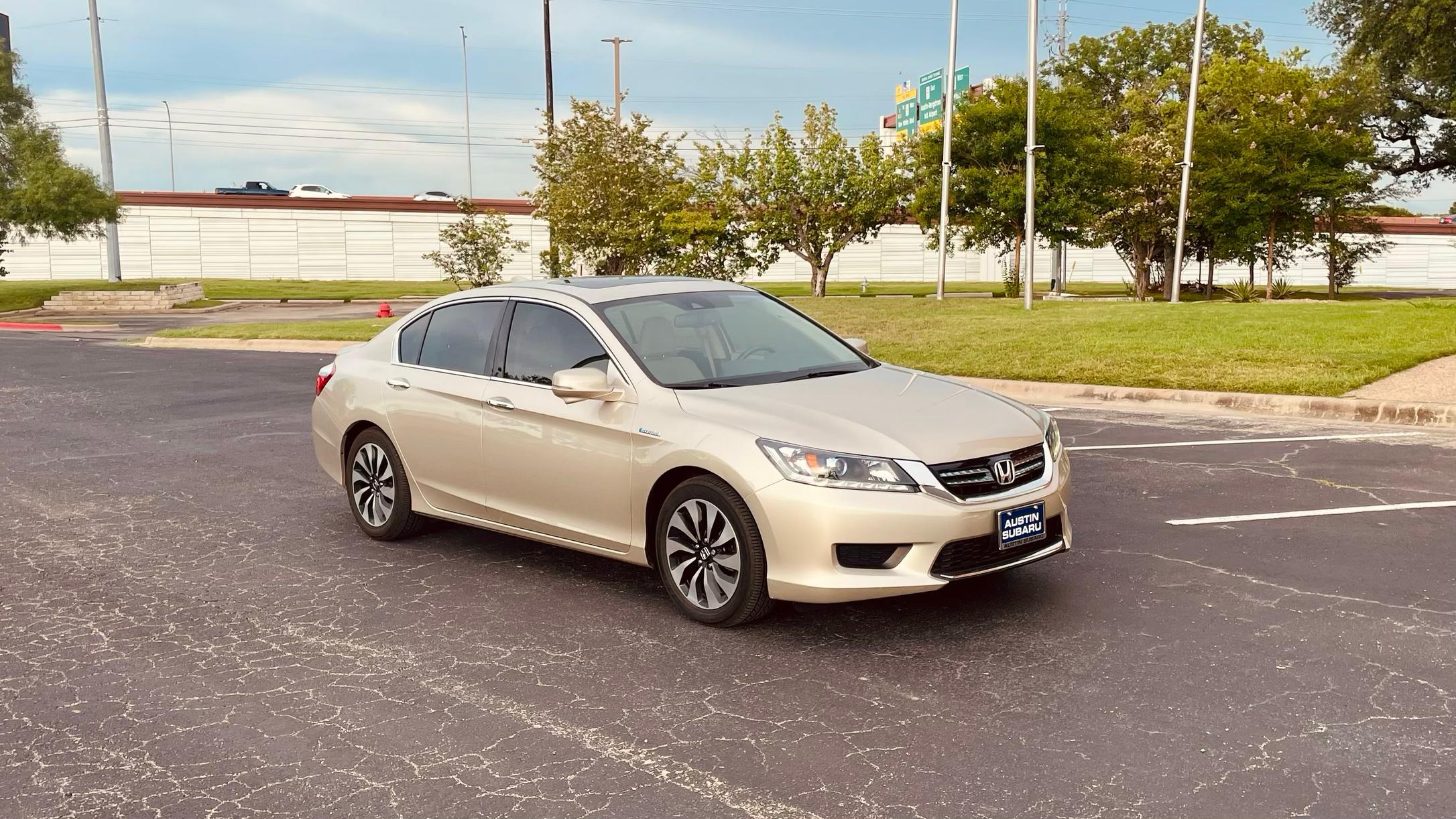 Honda Accord Hybrid 2014 in Austin, TX