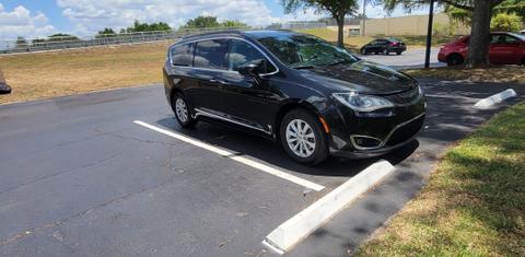Chrysler Pacifica 2017