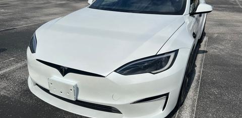Tesla Model S 2022