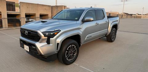 Toyota Tacoma 2024
