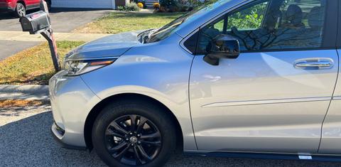Toyota Sienna 2024