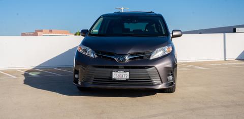 Toyota Sienna 2019