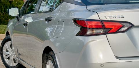 Nissan Versa 2024