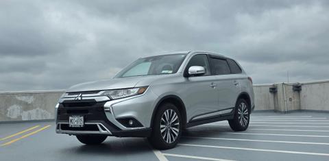 Mitsubishi Outlander 2020