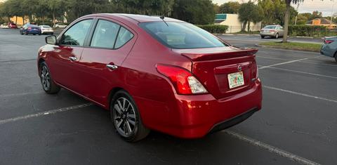 Nissan Versa 2015