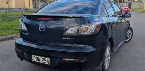 Mazda MAZDA3 2013