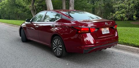 Nissan Altima 2024