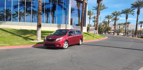 Toyota Sienna 2011