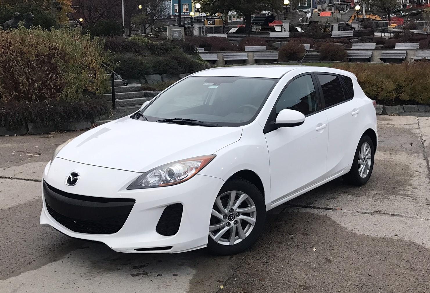 Mazda Mazda3 2013 in St. John's, NL