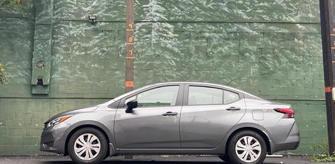 Nissan Versa 2025