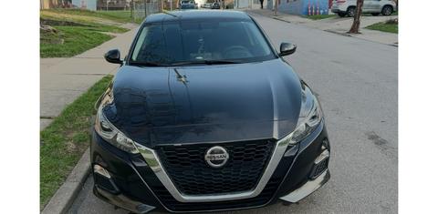 Nissan Altima 2020