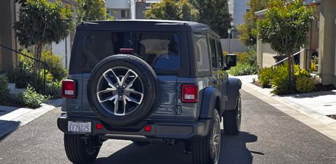 Jeep Wrangler 4xe 2025