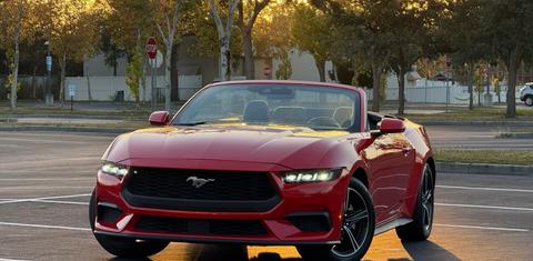 Ford Mustang 2024