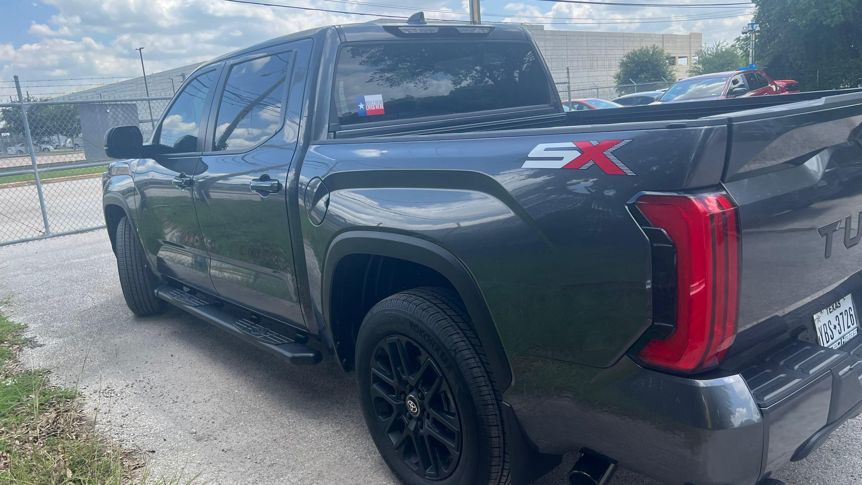 Toyota Tundra 2026 in Houston, TX