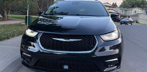 Chrysler Pacifica 2022