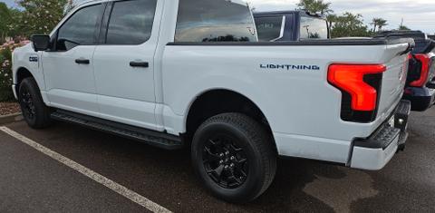 Ford F-150 Lightning 2025