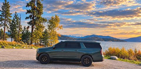 Chevrolet Suburban 2025