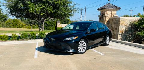 Toyota Camry 2019