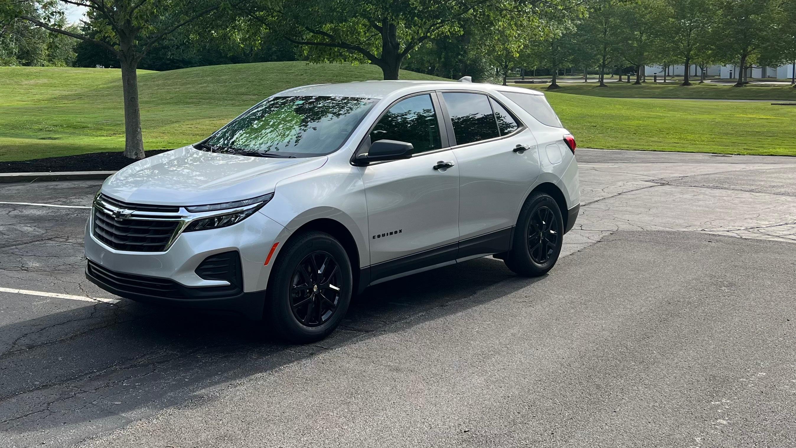 Chevrolet Equinox 2022 in Girard, OH