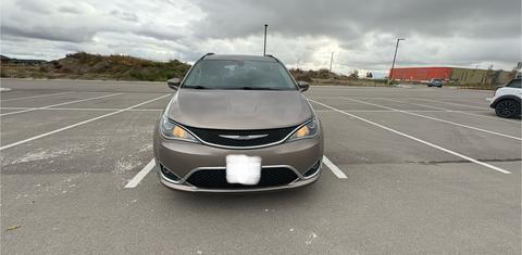 Chrysler Pacifica 2017