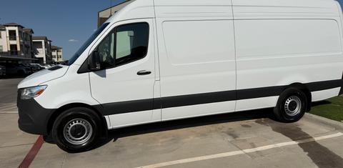 Mercedes-Benz Sprinter Crew 2026