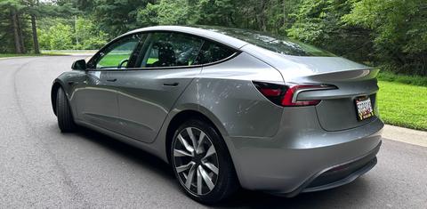 Tesla Model 3 2025