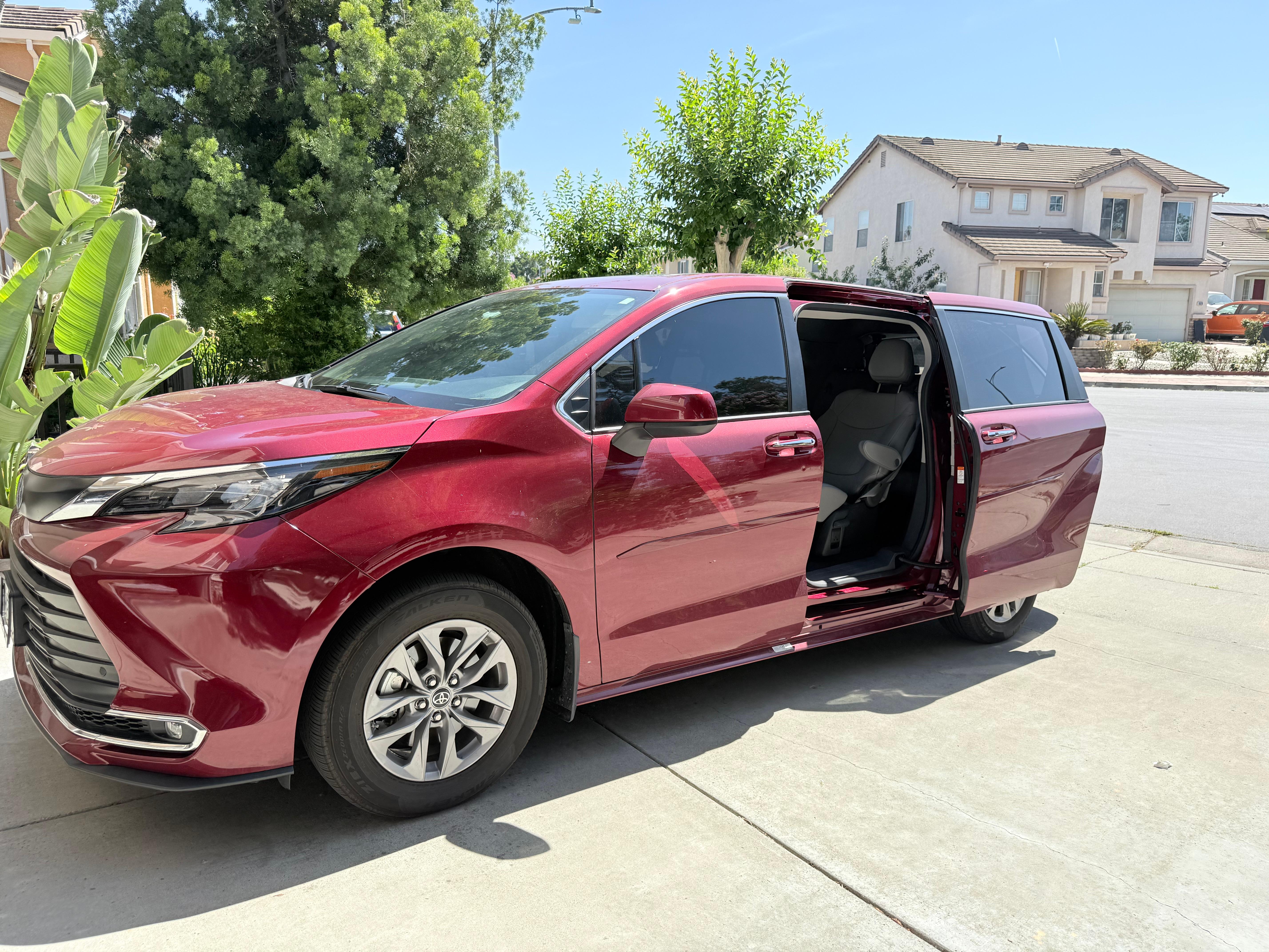 Toyota Sienna 2024 in 