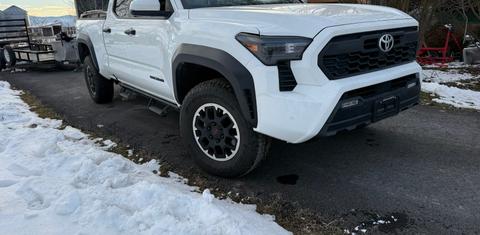Toyota Tacoma 2024