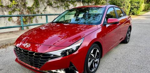 Hyundai Elantra 2024