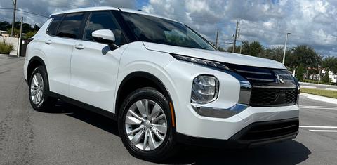 Mitsubishi Outlander 2025
