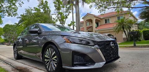 Nissan Altima 2024