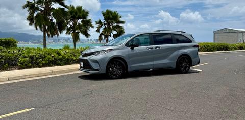 Toyota Sienna 2025