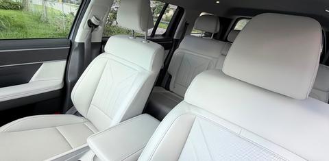 Hyundai Santa Fe 2025