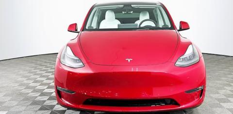 Tesla Model Y 2022