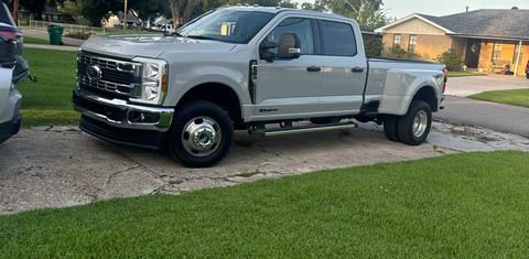 Ford Super Duty F-350 2025