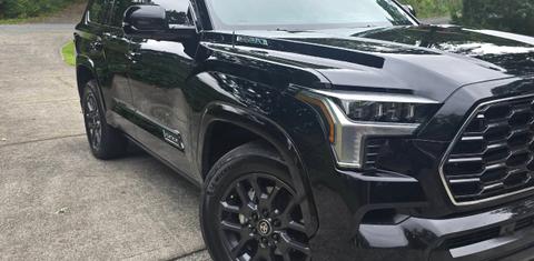 Toyota Sequoia 2025