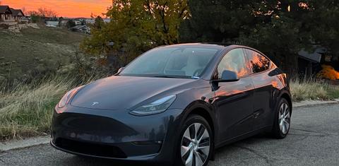 Tesla Model Y 2023
