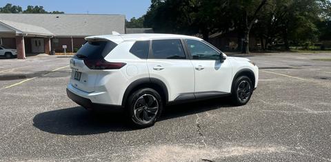 Nissan Rogue 2024
