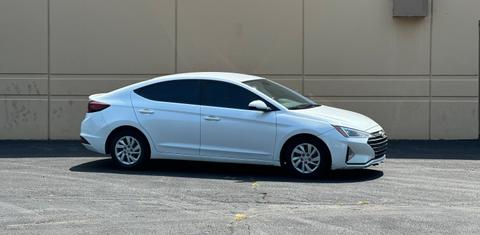 Hyundai Elantra 2020