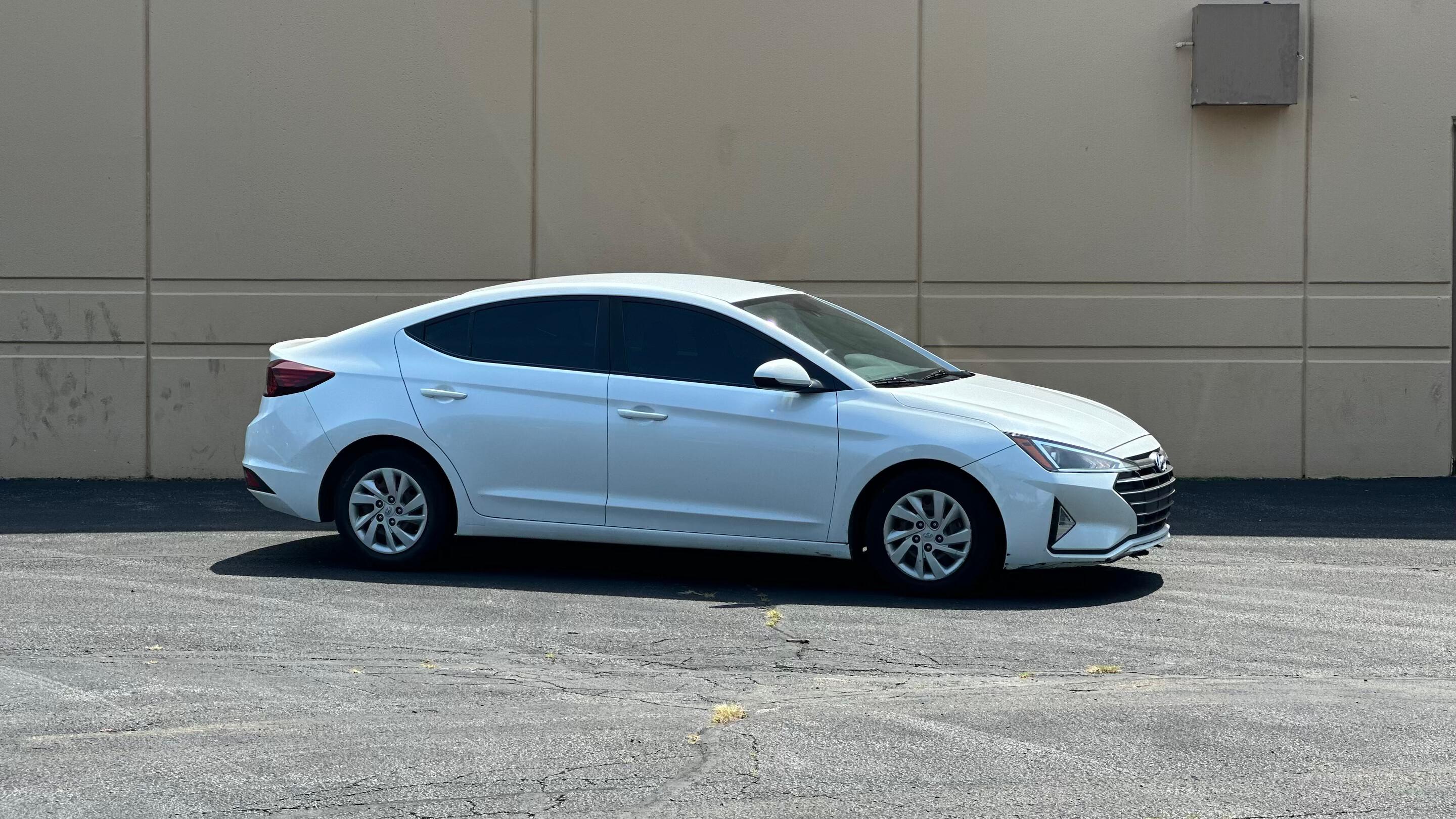Hyundai Elantra 2020 in 