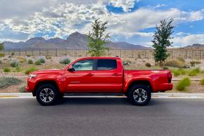Toyota Tacoma 2018 in Las Vegas